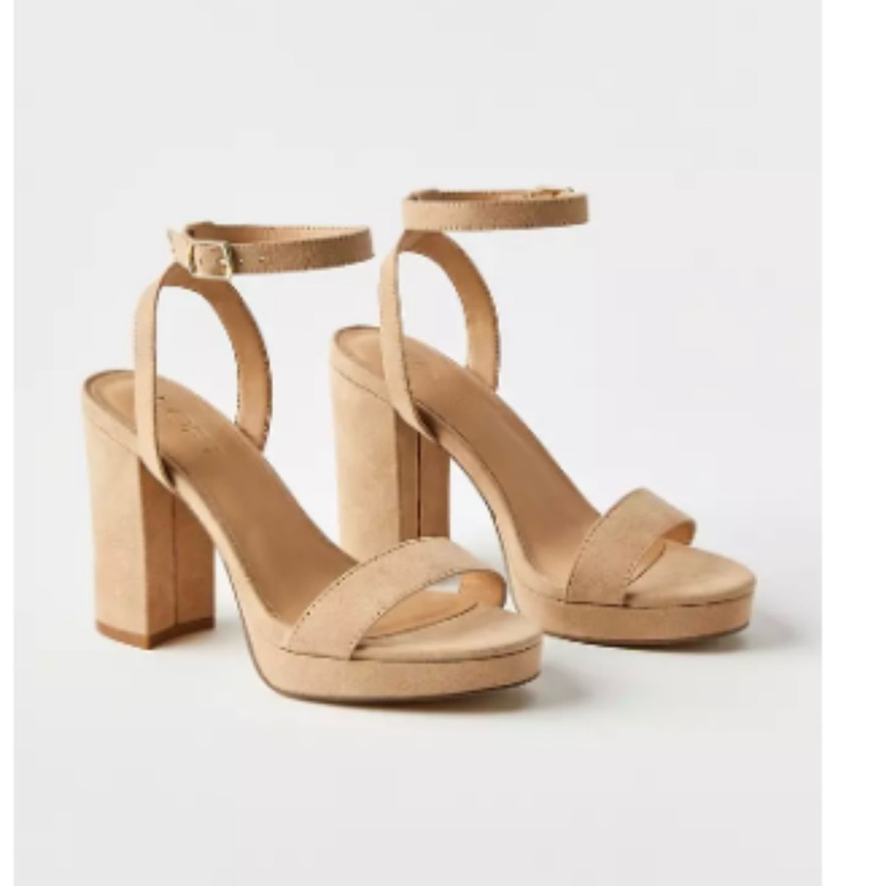 LOFT New Block Heel Sandals Missy 9